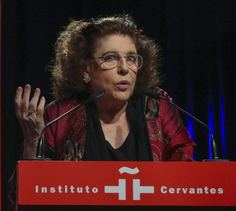 Charo López: "Seguramente no he sabido despedirme o no he querido hacerlo"