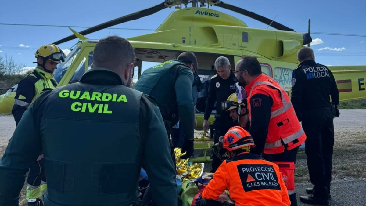 Ascienden a siete los heridos graves tras volcar un autobús del Imserso en Mallorca