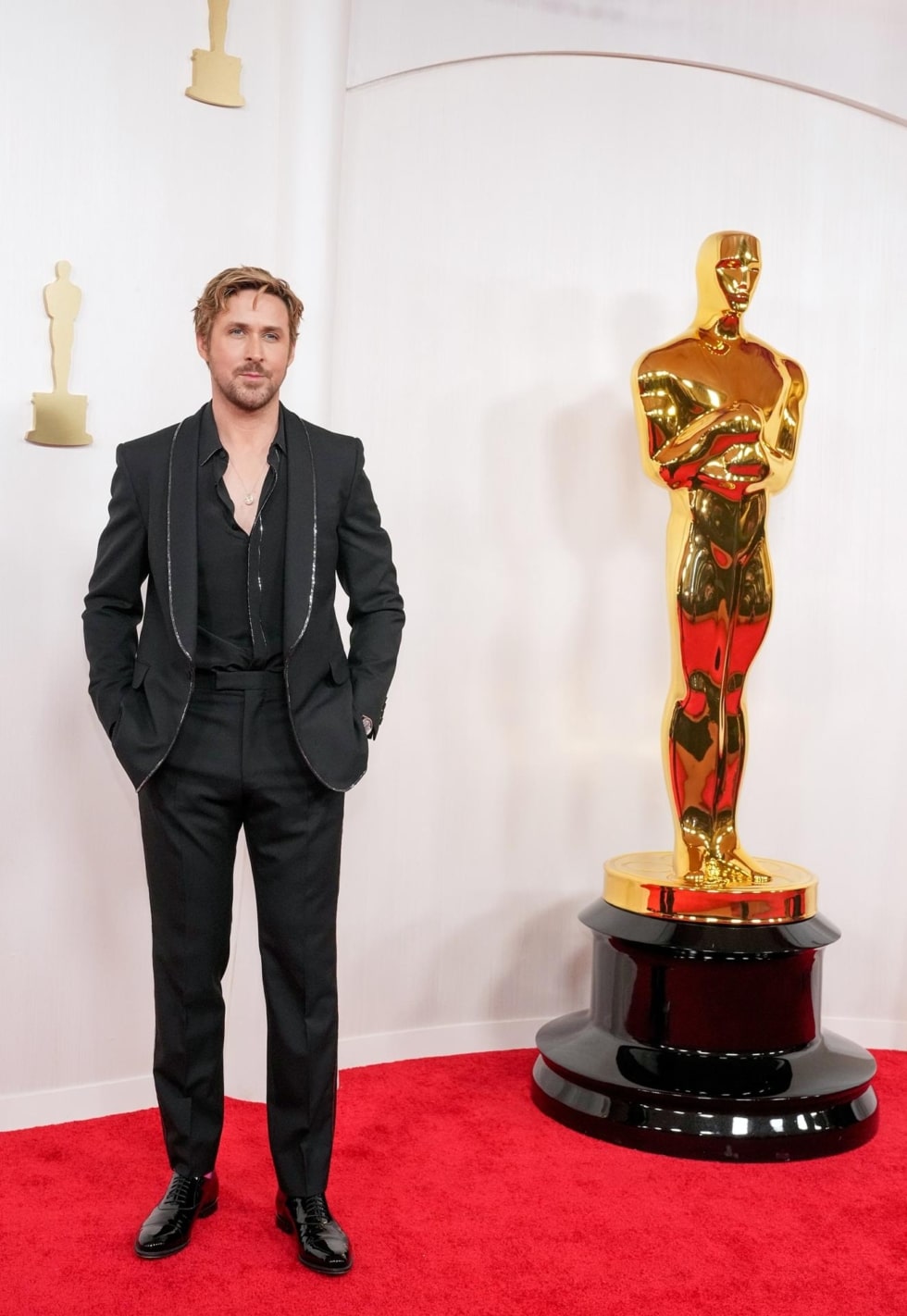 El actor Ryan Gosling, vestido de Gucci en los Oscar.