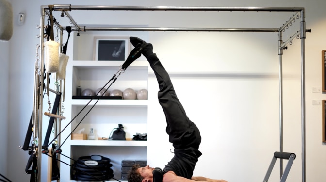 El pilates 'sádico' que pone en forma a los famosos: «Es como estirar el cerebro»