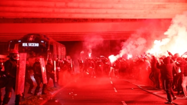Una aficionada de la Real Sociedad en la UCI por "el impacto de un proyectil" en los incidentes con el PSG