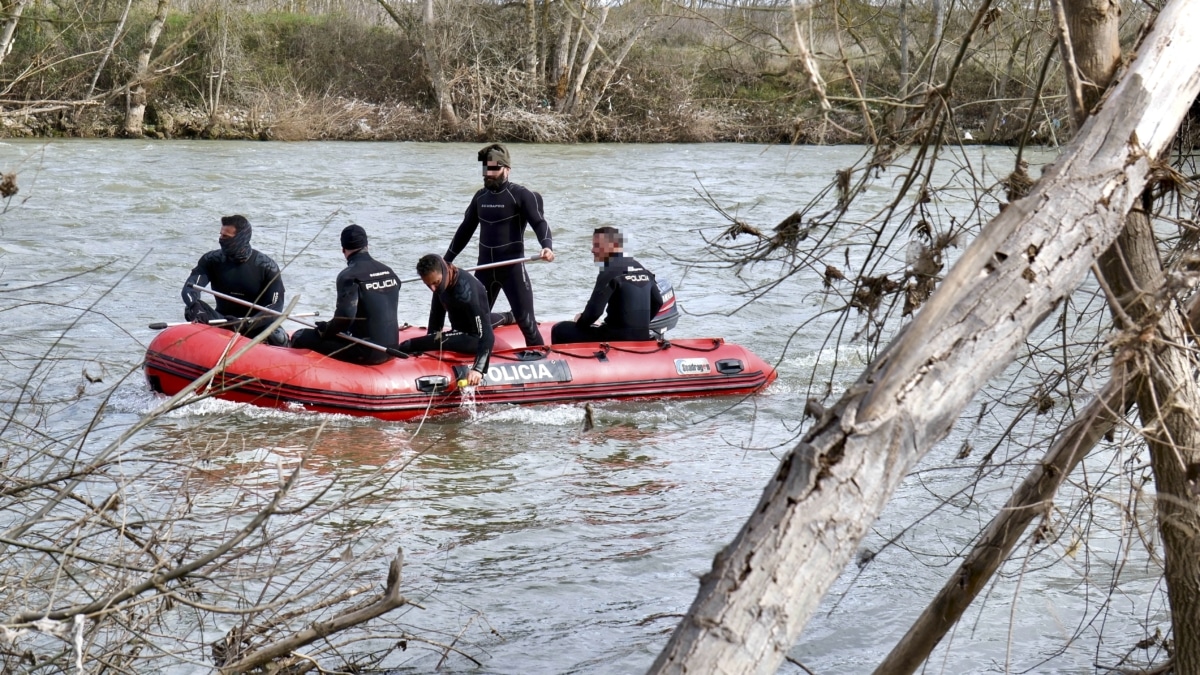 La Guardia Civil ha encontrado un cadáver en una zona rural del término municipal de Hinojal (Cáceres) donde se buscaba Vicente Sánchez, de 79 años, desaparecido desde hace más de un mes.