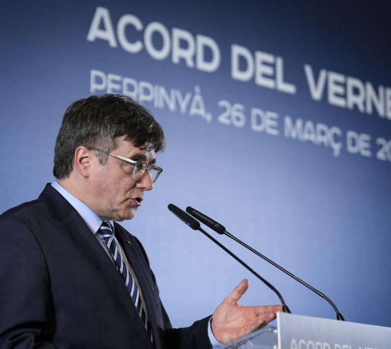 Puigdemont pone las bases de una candidatura personalista más allá de Junts