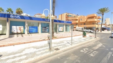 Dos ladrones atracan un banco en Benalmádena y se llevan 200.000 euros