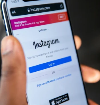 Instagram añade una IA en su aplicación