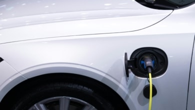 La Comisión Europea podrá mantener los aranceles a los coches eléctricos chinos con cinco países en contra