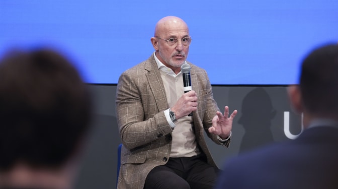 De la Fuente desliza que Brahim impuso condiciones para jugar con España: "Lo más importante es querer, sin exigencias"