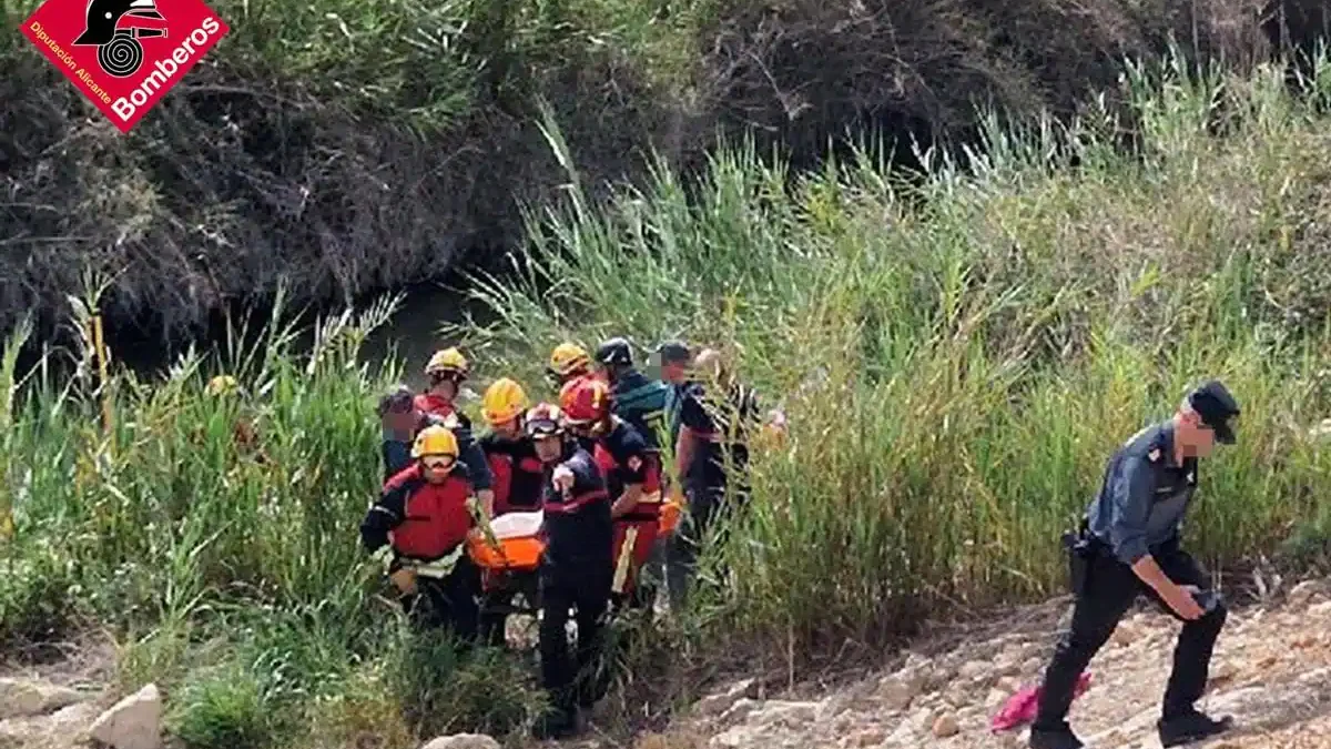 Hallado el cuerpo de un menor desaparecido tras meterse en el río Segura en Almoradí (Alicante)