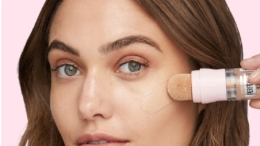 Ilumina y define tu rostro con el nuevo producto viral de Maybelline