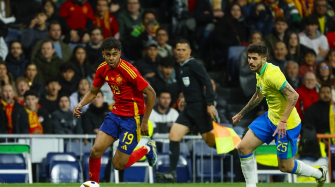 España no logró imponerse a Brasil, que empató en el último minuto (3-3)