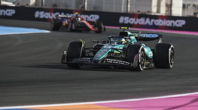 Alonso rasca un quinto puesto en el reinado de Verstappen y Red Bull