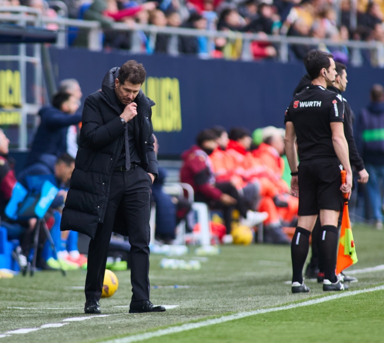 El Atlético de Madrid naufraga en Cádiz y piensa en el Inter
