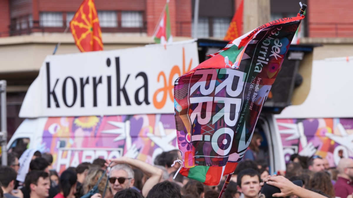 36 inmigrantes cruzan a Francia camuflados en la 'Korrika', la carrera de apoyo al euskera