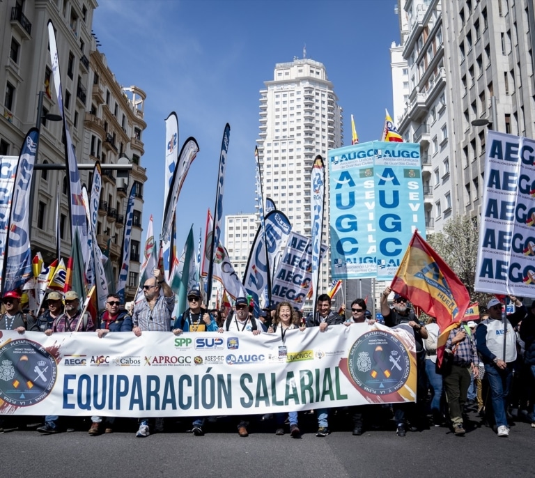 Marlaska reconoce su "complicada" etapa al frente de la Policía mientras los agentes piden su dimisión en Madrid