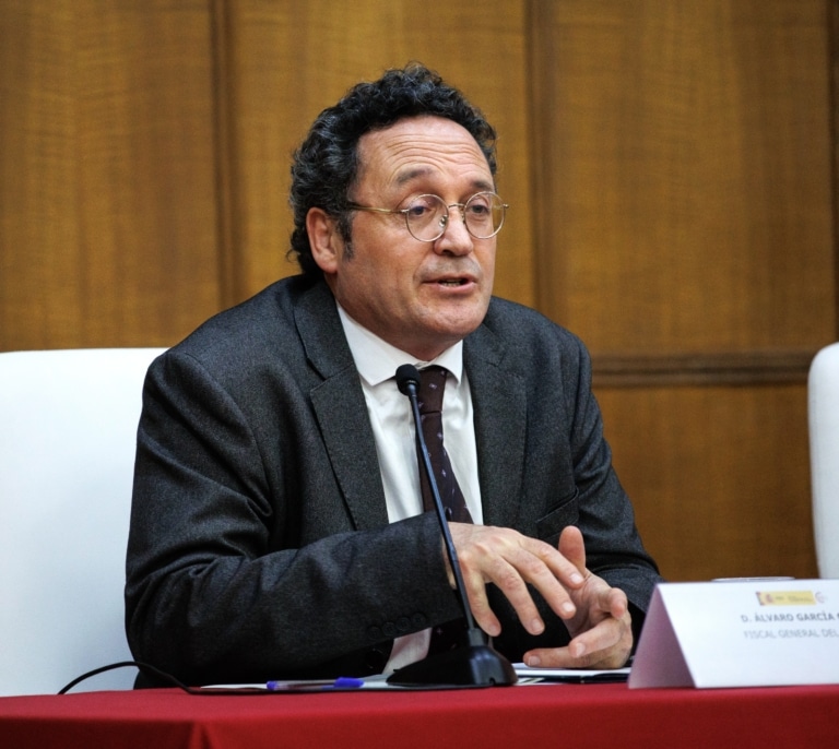 La fiscal del caso del novio de Ayuso obligará a la cúpula fiscal a intervenir al enfrentarse con la ‘dos’ de García Ortiz