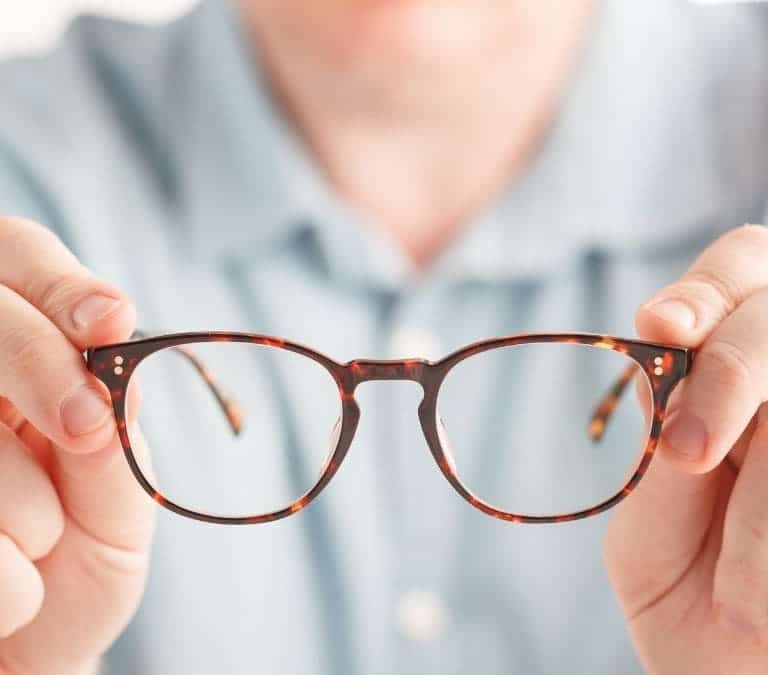 Gafas y lentillas gratis ¿Quién puede pedirlas a la Seguridad Social?