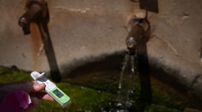 El problema de España con el agua contaminada por nitratos: «Hay gente que la está bebiendo»