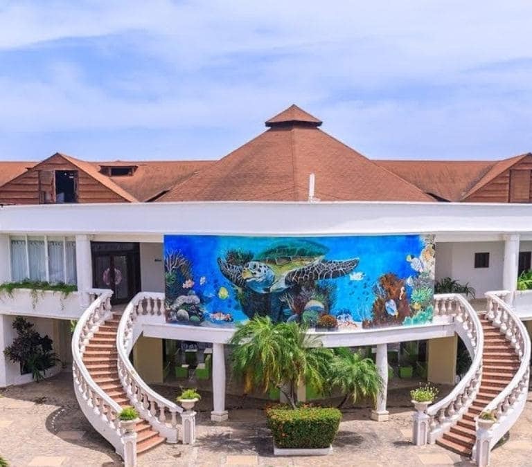 Dónde se graba Supervivientes: así es el hotel donde se alojan