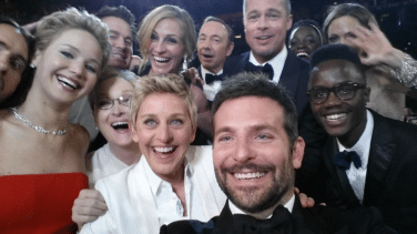 Se cumple una década de la selfie de los Oscar: todas las polémicas que vinieron a continuación