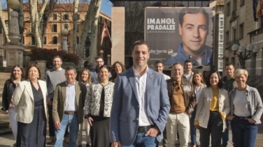 El candidato del PNV reprocha a Otegi su pasado en ETA , "una organización que puso la diana a la Ertzaintza"