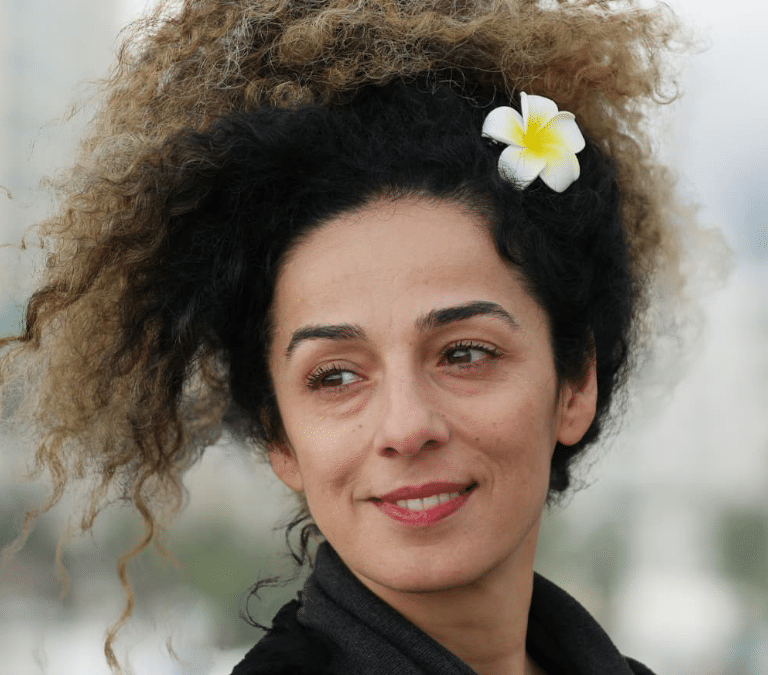 "La ideología de los ayatolás está muerta: la llama de la revolución de las iraníes aún arde"