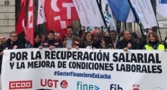 Los sindicatos de la banca siguen sus movilizaciones tras el acuerdo salarial con las antiguas cajas