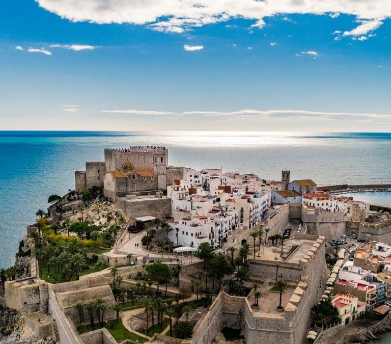 Conoce Peñíscola, el pueblo más bonito de España ubicada sobre una península