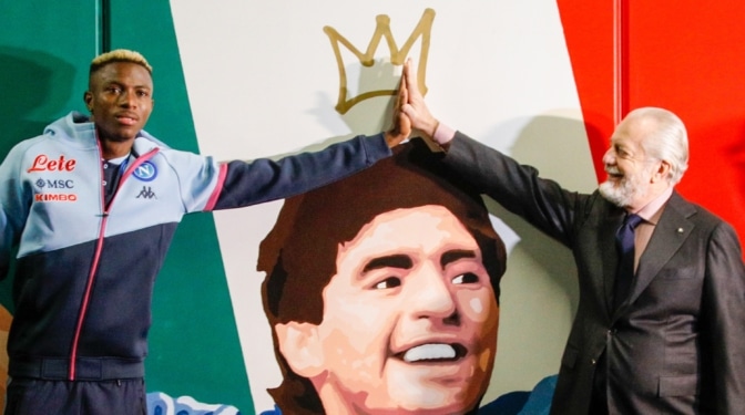 Una prima millonaria, un premio Mundial y el sueño de un cineasta rico: el Nápoles cerca al Barça