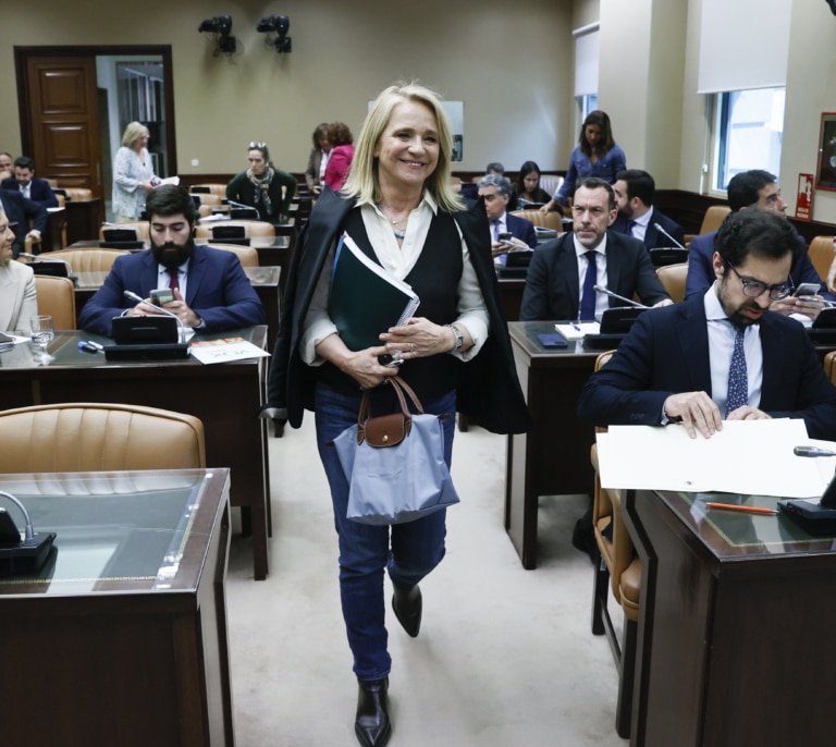 RTVE: Naranjito y misas