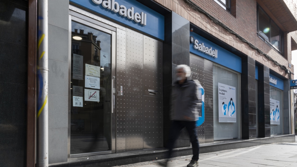 Banco Sabadell quiere más hipotecas y rebaja por segunda vez en el año el precio de las fijas