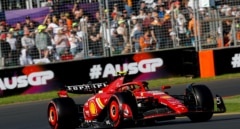 Sainz hace de Verstappen y reina en el GP de Australia