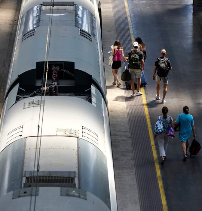El descanso reglamentario del maquinista agrava el retraso de un AVE Málaga-Madrid [...]