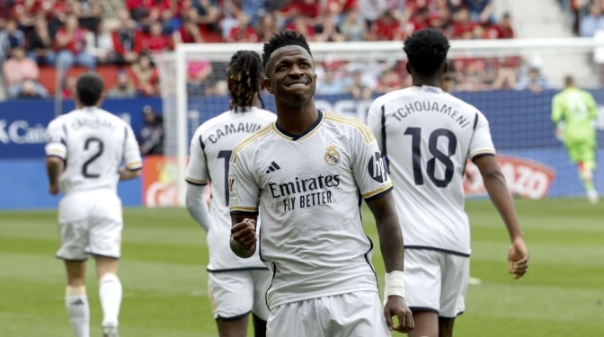 Vinícius lidera el triunfo del Real Madrid contra el Osasuna (2-4)