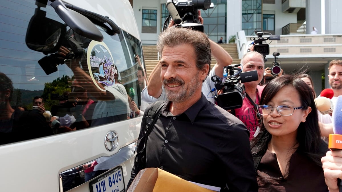 Rodolfo Sancho a la salida de los juzgados tras la segunda jornada de juicio por el asesinato de Edwin Arrieta.