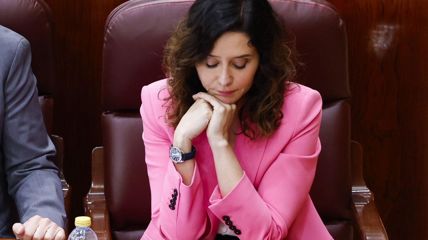 La presidenta de la Comunidad de Madrid, Isabel Díaz Ayuso, durante el pleno de la Asamblea autonómica de este 11 de abril de 2024.