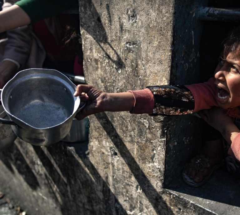 Israel abre dos rutas a la ayuda humanitaria a Gaza tras amenazar Biden a Netanyahu con retirarle apoyo
