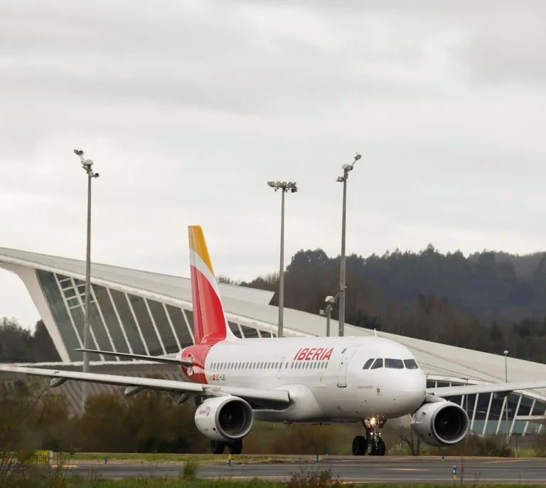 Bruselas duda sobre la fusión de Air Europa e Iberia por la falta de competencia que perjudicaría a los clientes