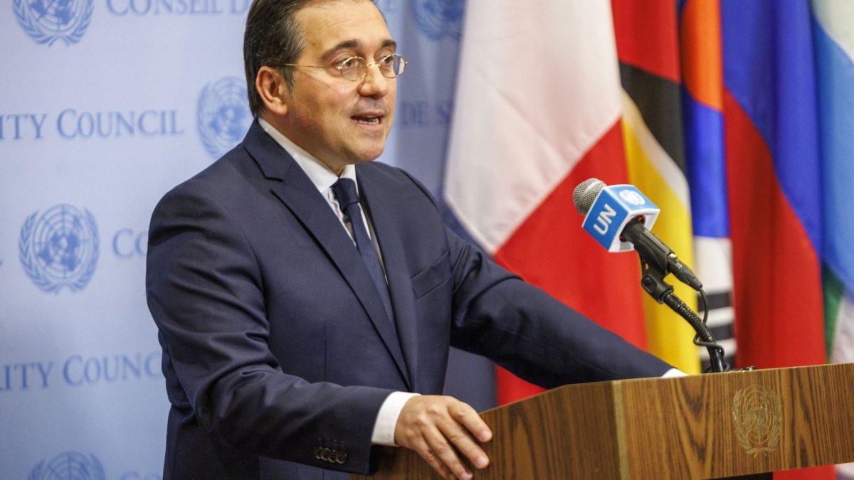 - El ministro español de Asuntos Exteriores, José Manuel Albares Bueno, habla durante una rueda de prensa en la sede de Naciones Unidas en Nueva York