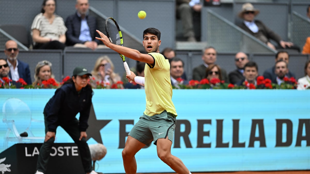 El tenista Carlos Alcaraz durante su partido en el Mutua Madrid Open con Struff