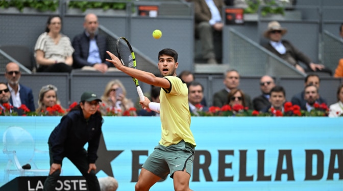Alcaraz supera la trampa de Struff y se mete en cuartos de final