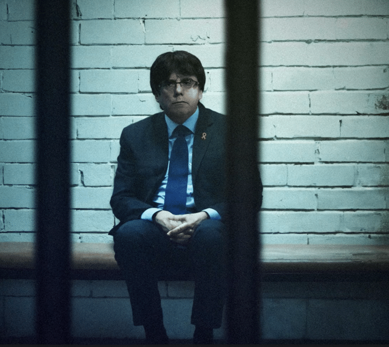 Ciudadanos se estrena con la IA para meter en prisión a Puigdemont