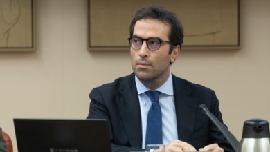 Cuerpo sugiere adaptar el impuesto a banca a los tipos de interés o al crédito a pymes