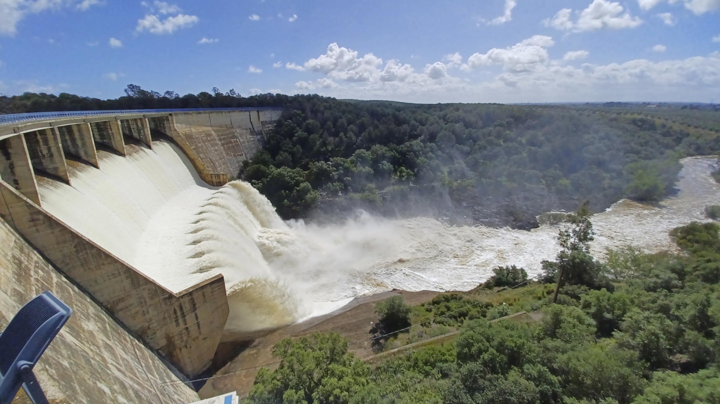 Las lluvias de Semana Santa recargan embalses en situación crítica: "Es un milagro"