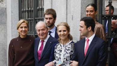 La histórica foto de los Borbones en la boda de Almeida