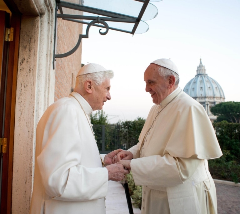 Papa Francisco: "Benedicto XVI me dejó crecer y me dio libertad para tomar decisiones"