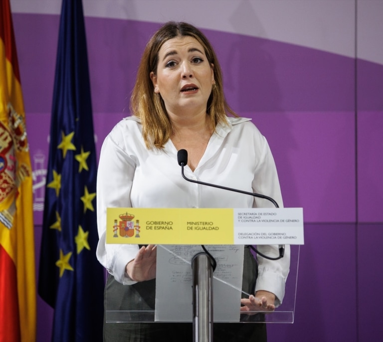 Rodríguez 'Pam', condenada a pagar 10.500 euros al ex de María Sevilla por llamarle "maltratador"