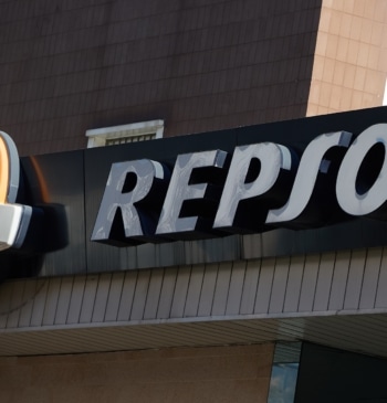 Venezuela y Repsol firman un acuerdo para impulsar la exploración de gas [...]