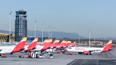 Iberia y Vueling se preparan para la huelga de controladores franceses que amenaza a España