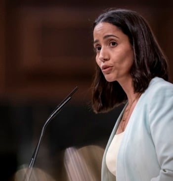 Sumar carga contra el PSOE por el Sáhara: le acusa de torpedear [...]