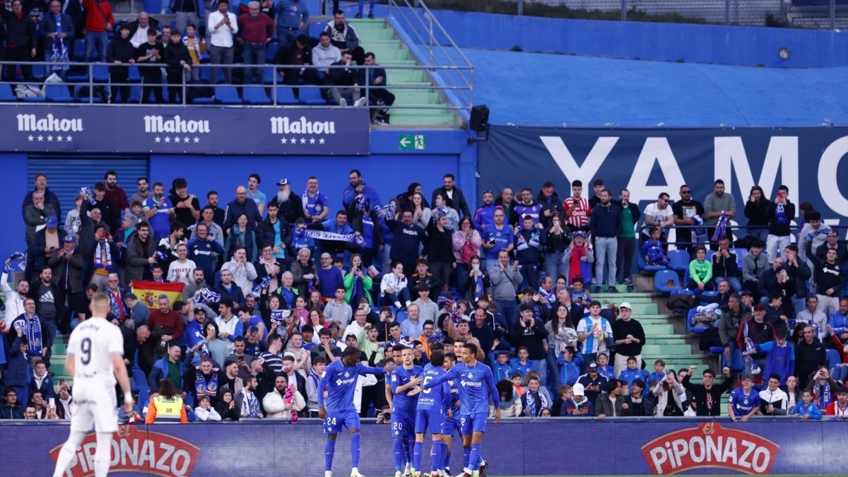 Jugadores del Getafe celebran un gol en un partido de Liga contra el Girona